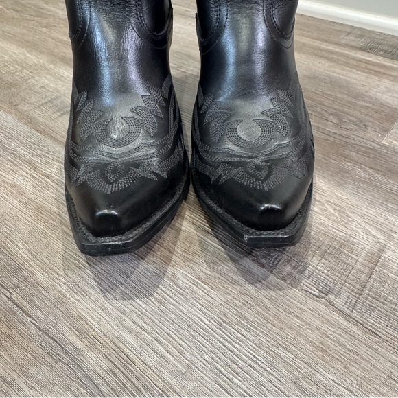 Ariat Casanova X Toe Western Cowboy Boots in Obsidian Black - Picture 5 of 13